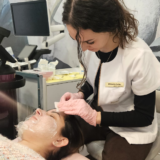 Zabieg Morpheus8 na brzuch po ciąży i usuwanie blizn potrądzikowych - Prima Clinica Pasłęk